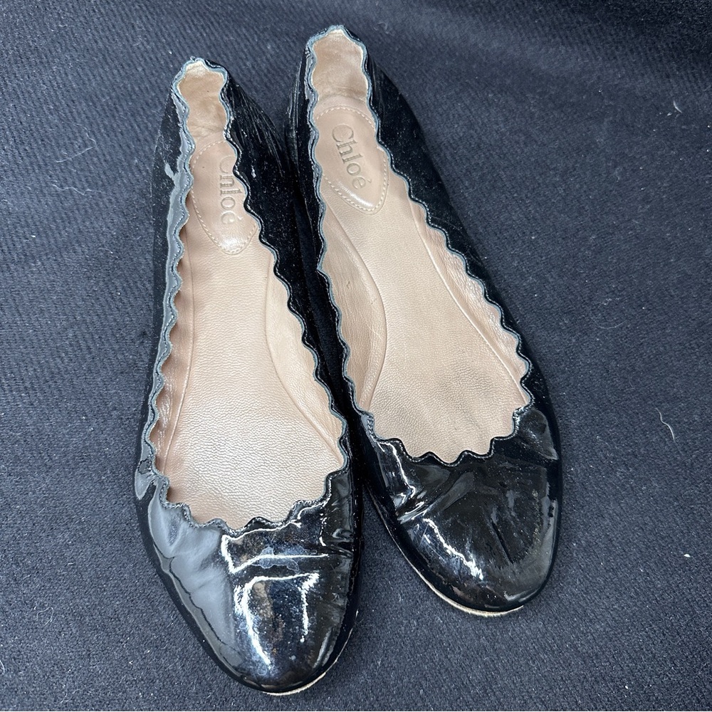 Chloe scalloped flats 35
